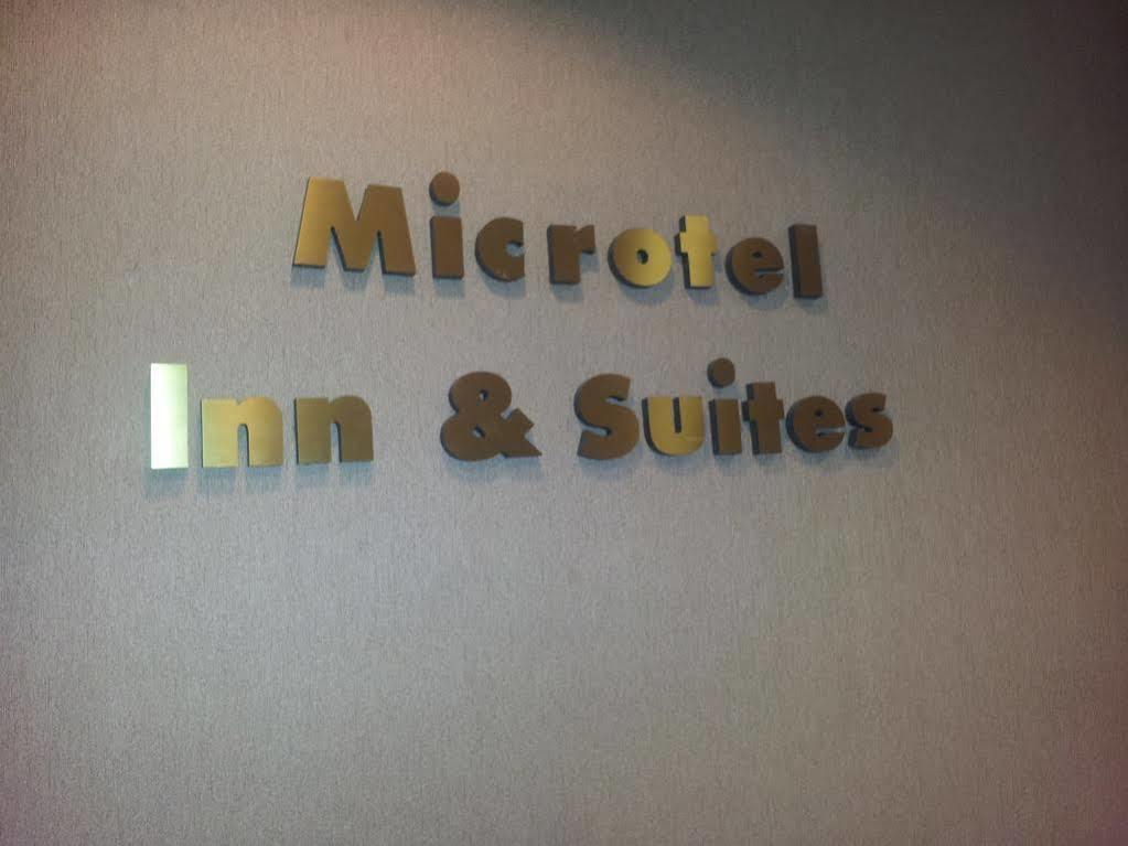 Microtel Inn By Wyndham Rogers Ngoại thất bức ảnh